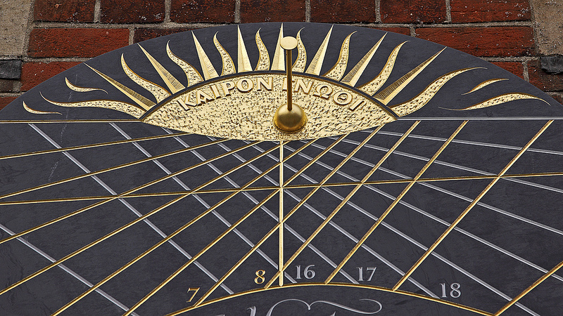 Sundial at Selwyn College
